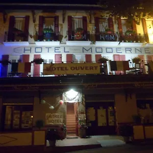 Le Moderne - Location D'appartements A La Nuitee Hotel
